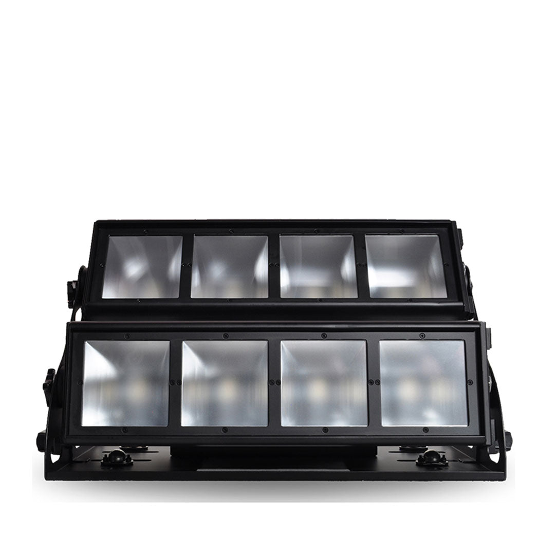 FLASH 8 - 32 x 2.34W Green, 32 x 2.34W Blue, 16 x 2.34W White, 16 x 2.34W Amber