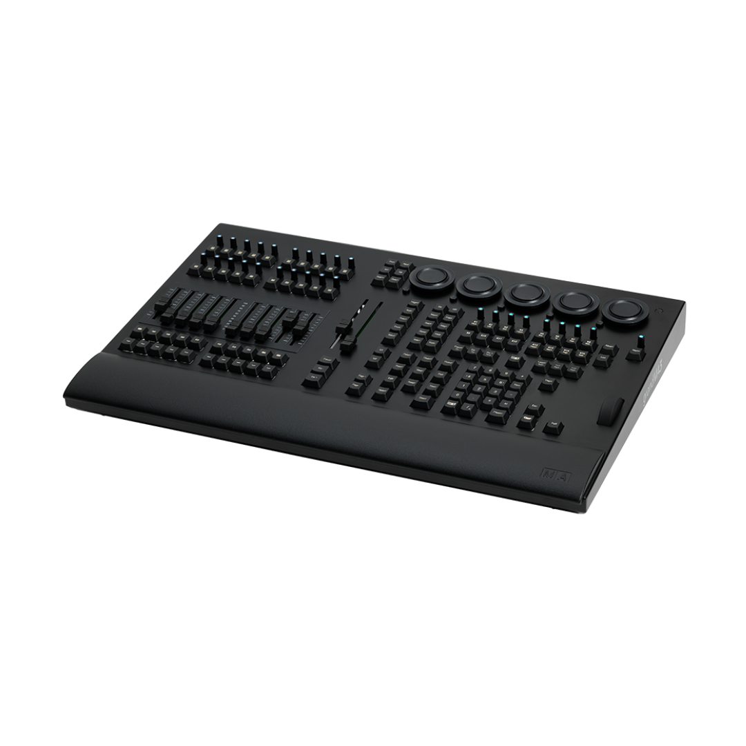 MA Lighting grandMA3 onPC command wing XT