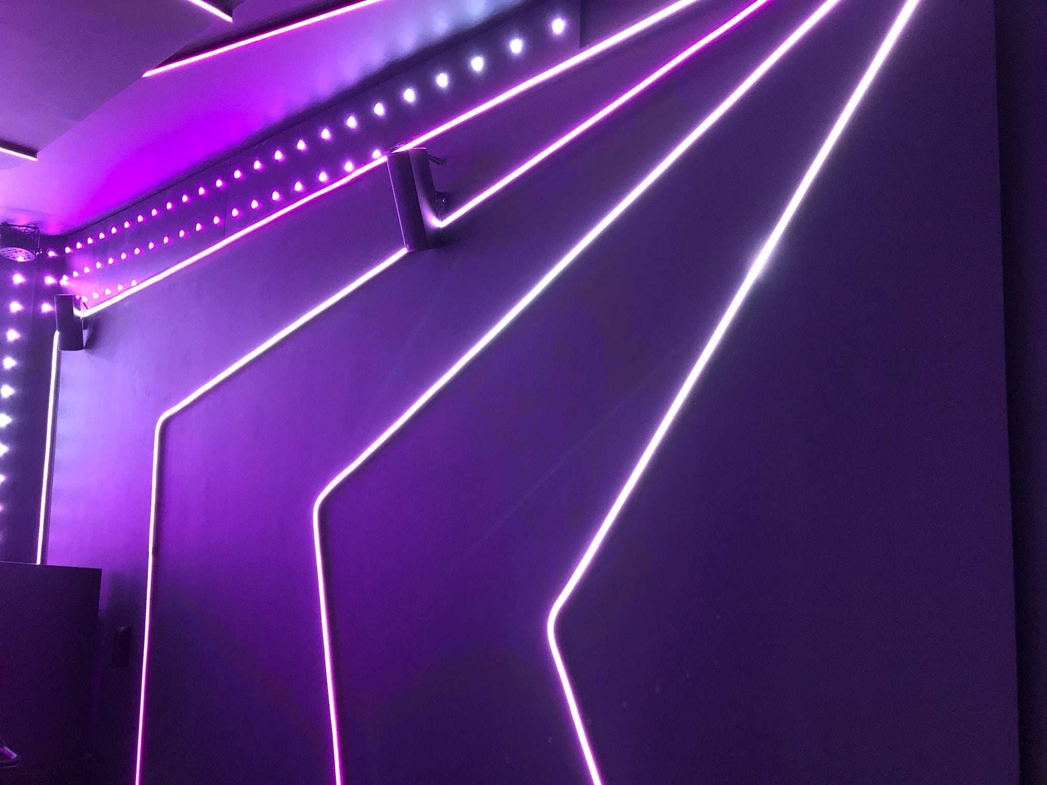 RIDE Spinning Studio creates an immersive audiovisual experience