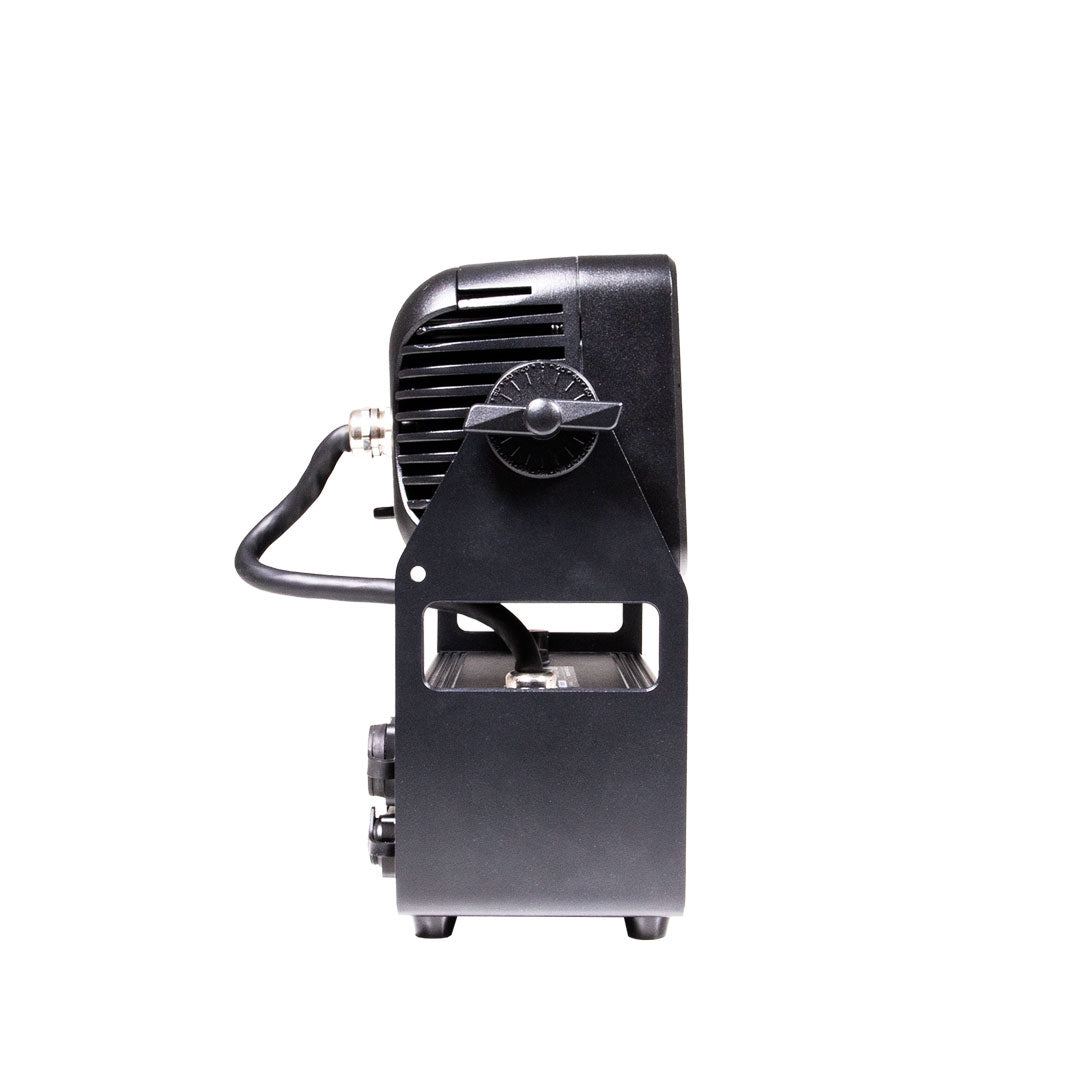 LumiGo™ FLOOD48 - Battery-Operated IP65 60x8W RGBL FX & Pixel Mapping Wash with wireless CRMX & APP Control