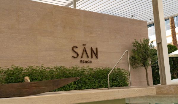 SĀN Beach opens with K-Array and Cyclops Lighting in all White Aesthetic