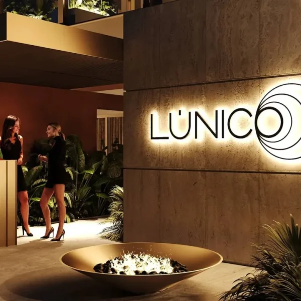 Adaptive Audio for a Dual-Purpose Venue: Lúnico x DAS