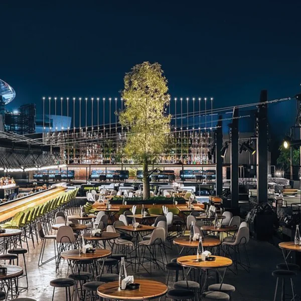 Cyclops Lighting Elevates the Experience at Iris Dubai