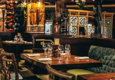 K-Array in Action at Trader Vic’s Dubai